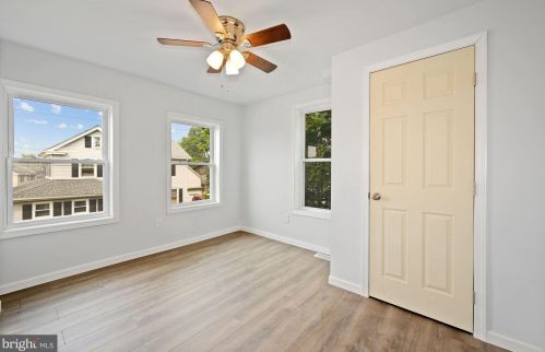 12 Poplar St, Swedesboro NJ  08085-1228 exterior