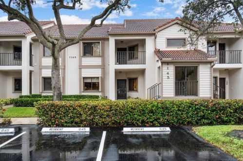 1145 Duncan Cir, West Palm Beach, FL 33418-8023