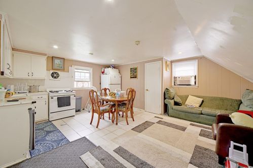 232 Crombie St, Huntington Station NY  11746-1504 exterior