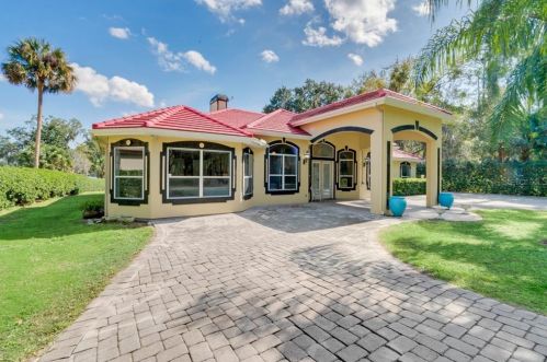 3415 Mellonville Ave, Sanford, FL 32773-9607