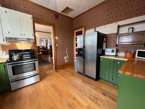 643 Yeoman St, Washington Ch OH  43160-2138 exterior