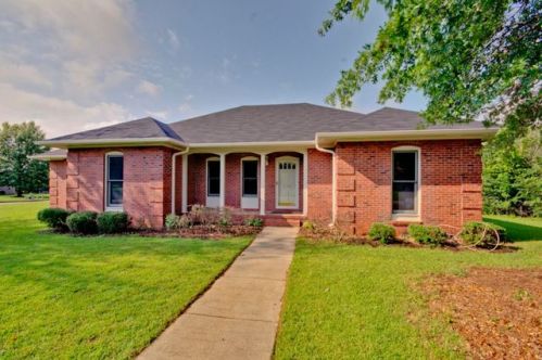 100 Moran Cir, Harvest, AL 35749-9116