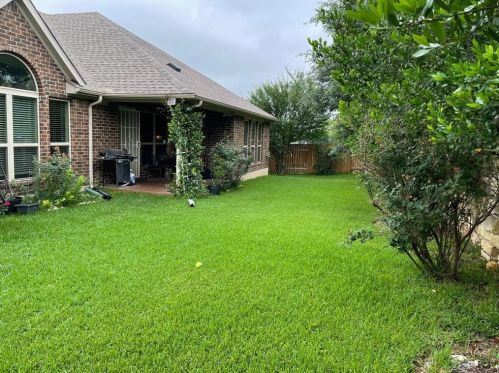 209 Monahans Dr, Georgetown TX  78628-7188 exterior