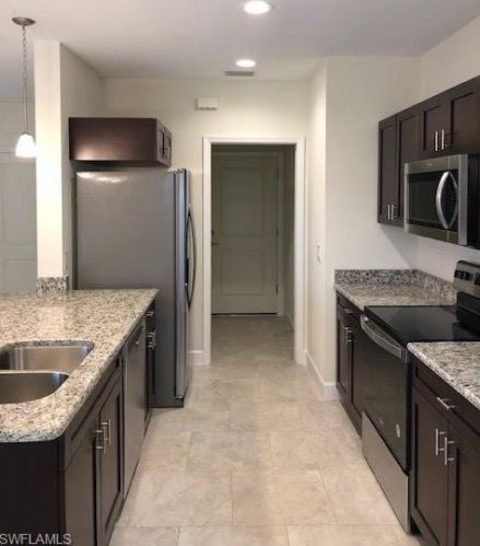 2912 33rd St, Lehigh Acres, FL 33971-0915
