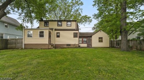 1223 Chestnut St, Roselle NJ  07203-2572 exterior