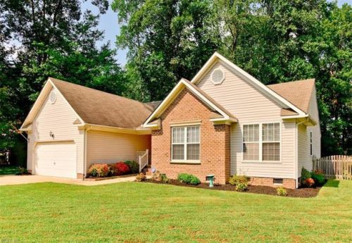 1517 Olde Mill Creek Dr, Suffolk, VA 23434-2320