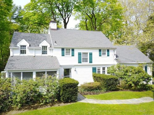 5 Hathaway Ln, White Plains, NY 10605-2801