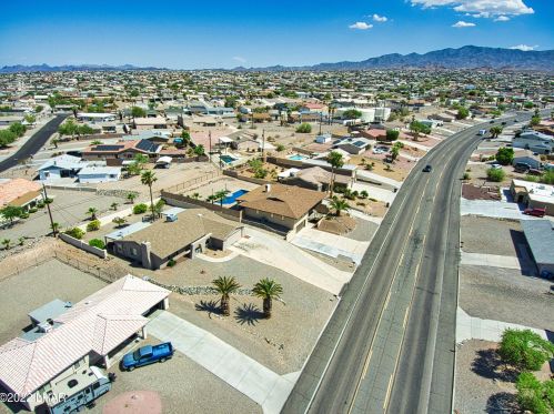 3055 Mcculloch Blvd, Lake Havasu City AZ  86403-5429 exterior