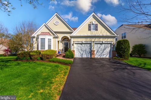 522 Wisteria Dr, Kennett Sq, PA 19348-1797