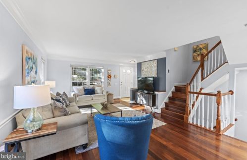 16869 Miranda Ln, Woodbridge VA  22191-5142 exterior