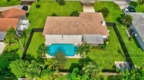 4640 Ellwood Dr, Delray Beach, FL 33445-3251