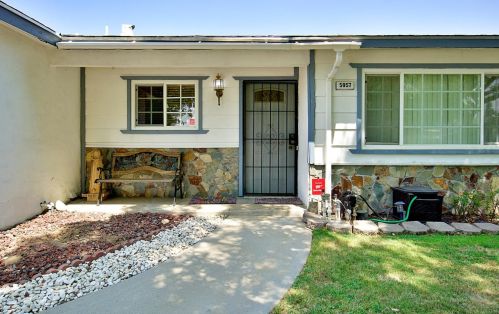 5957 Pontiac Way, Fresno, CA 93727-7943