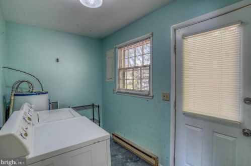 32437 Blackwater Rd, Frankford DE  19945-2939 exterior