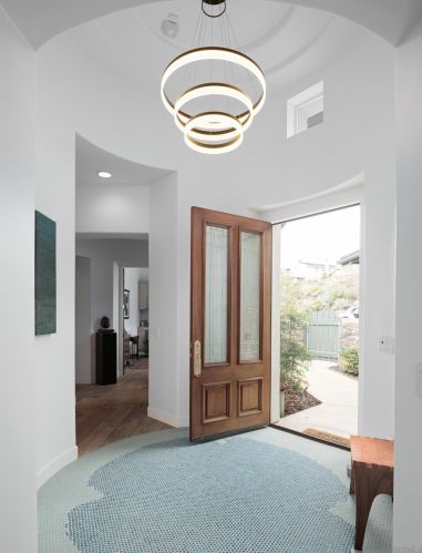 1355 Ravean Ct, Encinitas CA  92024-6204 exterior