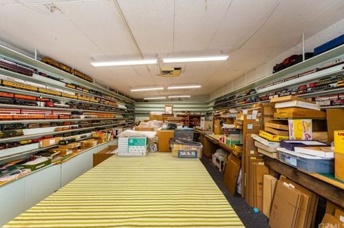 415 Monroe Ave, Orange CA 92867-5748 exterior