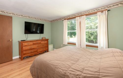 63 Durrell Mountain Rd, Belmont NH  03220-3305 exterior