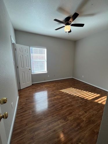 218 Maple Ln, Conroe TX  77304-2514 exterior