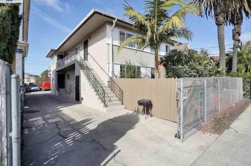 1517 51st Ave, Oakland CA 94601-5237 exterior
