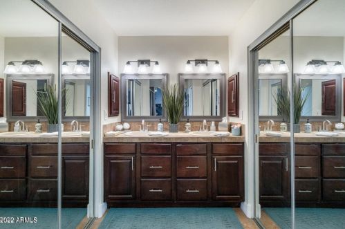 6025 Beck Ln, Scottsdale AZ  85254-1918 exterior