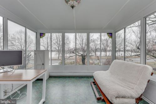 200 Park Dr, Camden NJ  08108-2236 exterior