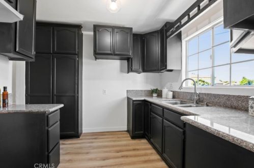 13327 Oleander Ave, Compton CA  90222-2641 exterior