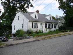 152 Nevada St, Newton, MA 02460-1238