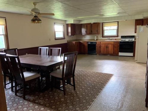 203 Gashel Rd, Claysville, PA 15323-1308