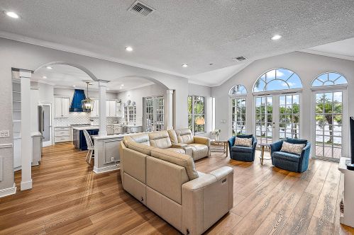 1109 Egret Cir, Jupiter FL  33458-8315 exterior