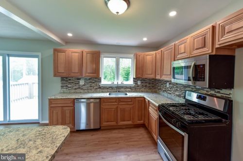 241 Central Ave, West Deptford NJ  08097 exterior