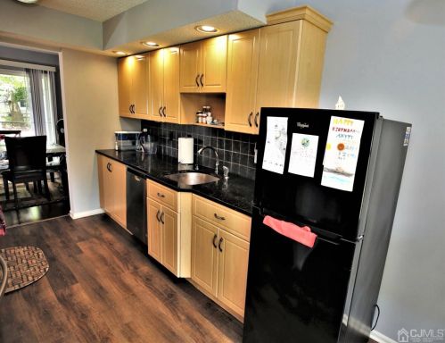 101 Van Liew Ct, East Brunswick NJ  08816-5695 exterior