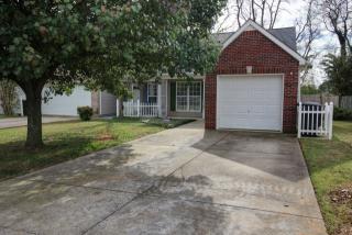 2143 Stoney Mdw Dr, Murfreesboro TN  37128-7659 exterior