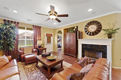 7223 Chasegrove Ln, Richmond TX  77407-6498 exterior