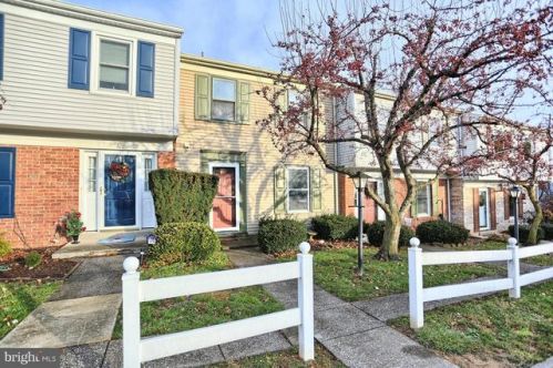 610 Allenview Dr, Navy Sup Dpt, PA 17055-6199