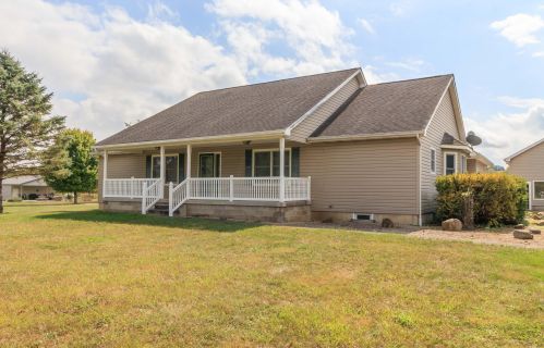 7667 Winchester Rd, Carroll, OH 43112-9745