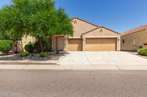 8280 Canvasback Ln, Tucson, AZ 85757-6807