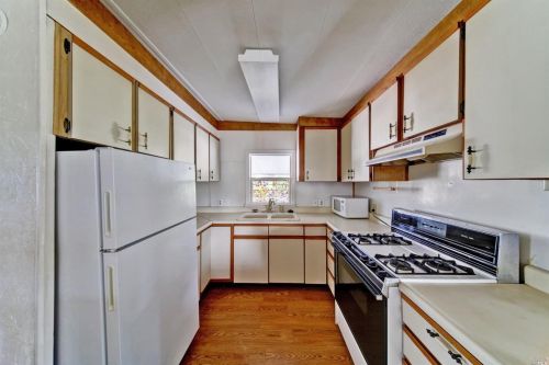 39 Cardinal Way, Santa Rosa CA  95409-4108 exterior