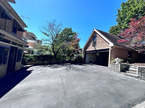 1524 Fallowfield Ave, Pittsburgh PA  15216-3753 exterior