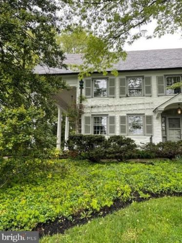 1809 Dekalb St, Norristown, PA 19401-5418