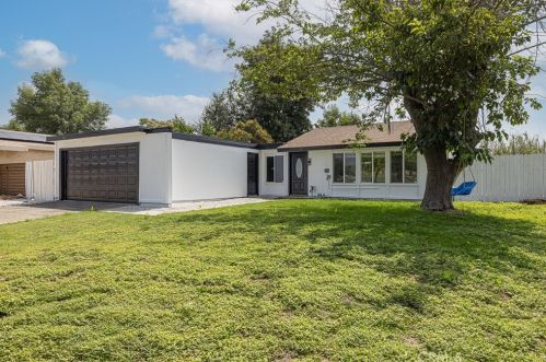 5631 Buckboard Dr, San Bernardino, CA 92407-2402