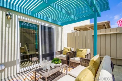 4168 Genesee Ave, San Diego CA  92111-2716 exterior