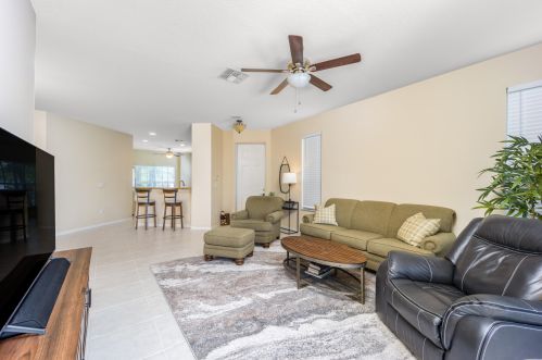 10014 Chadwick Dr, Fort Pierce FL  34987-2418 exterior