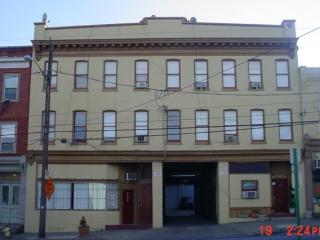 236 King St, Lancaster PA  17603-2976 exterior