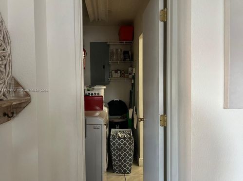 1191 53 St, Hialeah FL  33012-9005 exterior