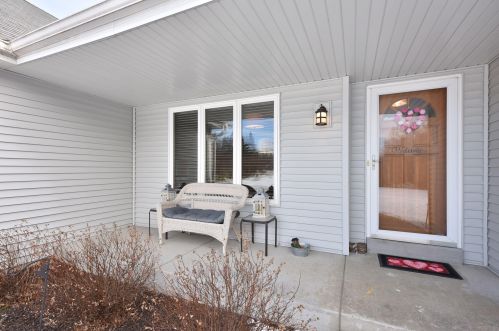 5830 121, Milwaukee WI 53227-3878 exterior