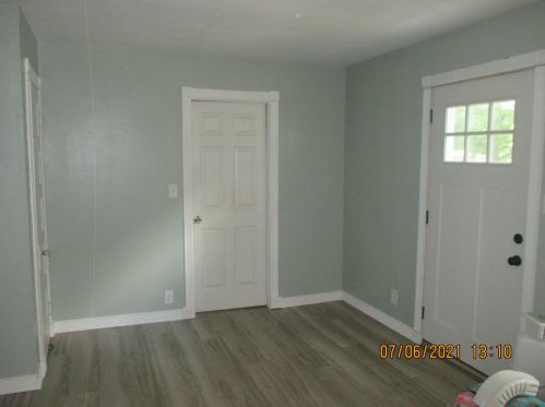 4319 87th St, Milwaukee WI  53222-1799 exterior