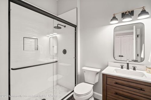 58 Baltusrol Dr, Jackson Twp NJ  08527-4012 exterior