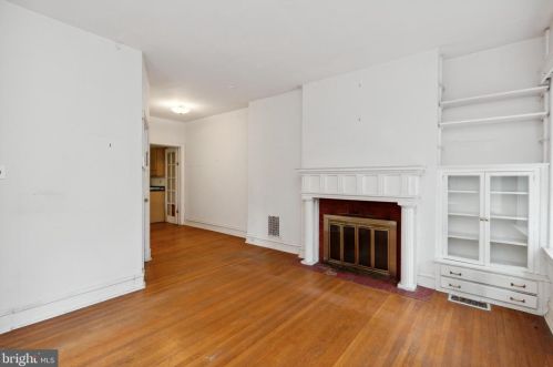 7312 Bryan St, Philadelphia PA  19119-1634 exterior