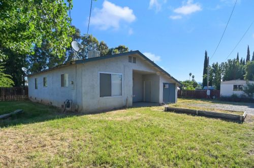 1709 Sweem St, Oroville, CA 95965-3019