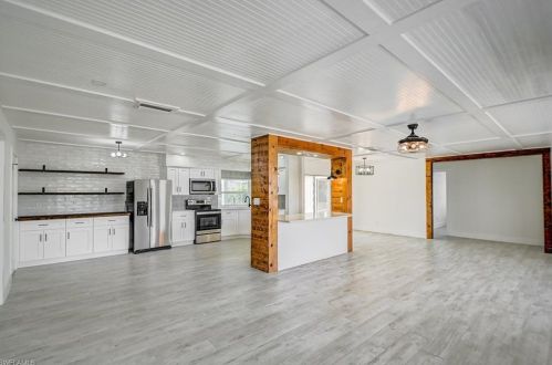 208 43 Ter, Cape Coral FL  33904-8425 exterior