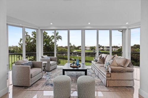 332 Spyglass Way, Jupiter FL 33477-4049 exterior